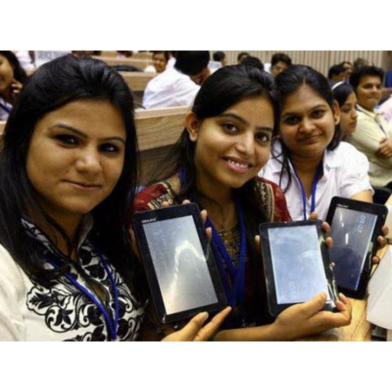 En India fabrican la tablet más barata del mundo