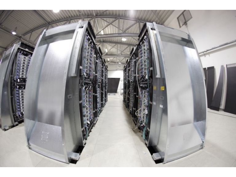 IBM invertirá U$S 300 M en cloud computing a competir así con Hewlett-Packard y SunGard